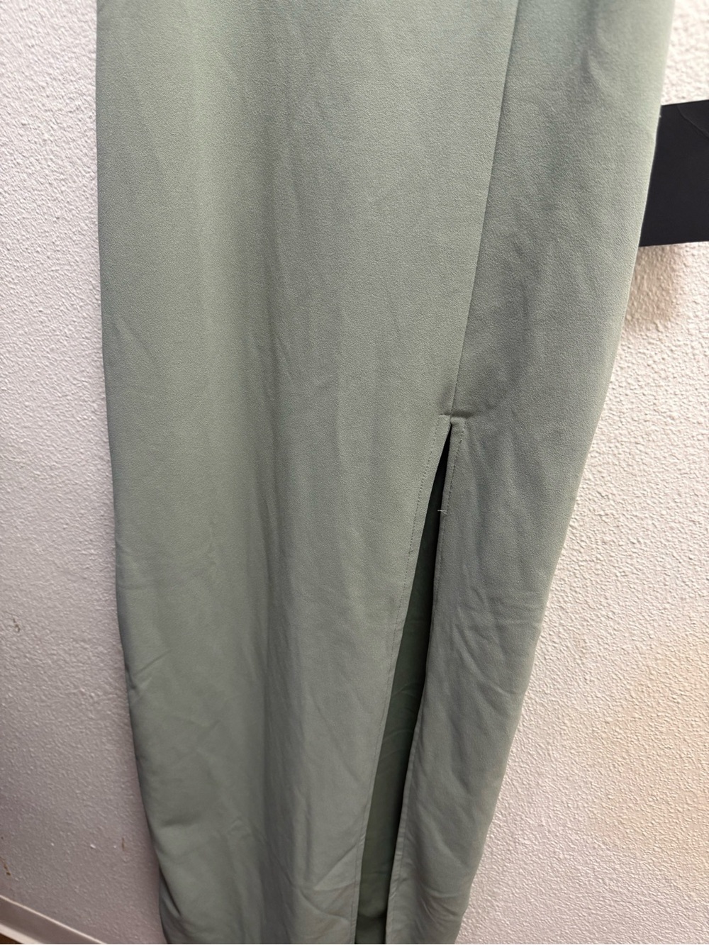 Lulu's Sage Green One-Shoulder High Slit Maxi Dress size L - Picture 2 of 8